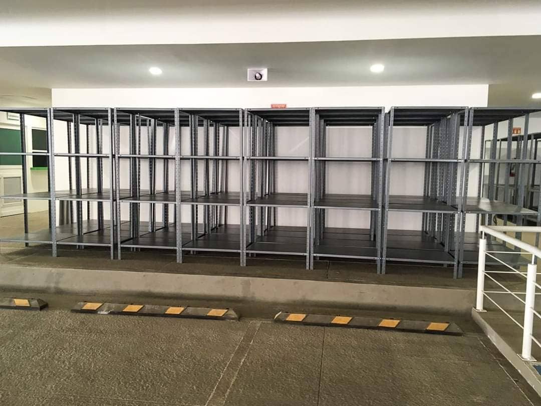 MueblesRoal's tweet photo. Servicio de anaqueles entregado ✅
Seguimos solucionando tus proyectos de amueblamiento adaptándonos siempre a tu presupuesto, medidas y necesidades. https://t.co/fmYP7IZS9T