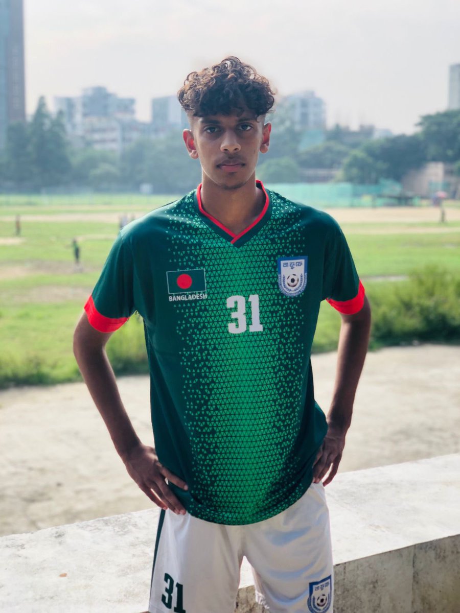 Well done to former Vallance junior team player Yousuf Hoque who got a full international call up to the Bangladesh National football team. Yousuf is a 2nd year scholar at Ipswich Town Academy...#keepthemactive #grassrootsfootball #football