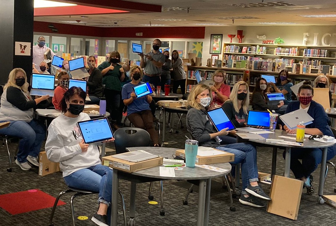 KCantrell31's tweet photo. It's another SB3 rollout success!!! 🎉 Keep an eye out, LSR7 teachers...they are headed your way soon! 🎉 #RHEProud #LSR7Proud #r7c2l #happyday https://t.co/td1uWn5OS6