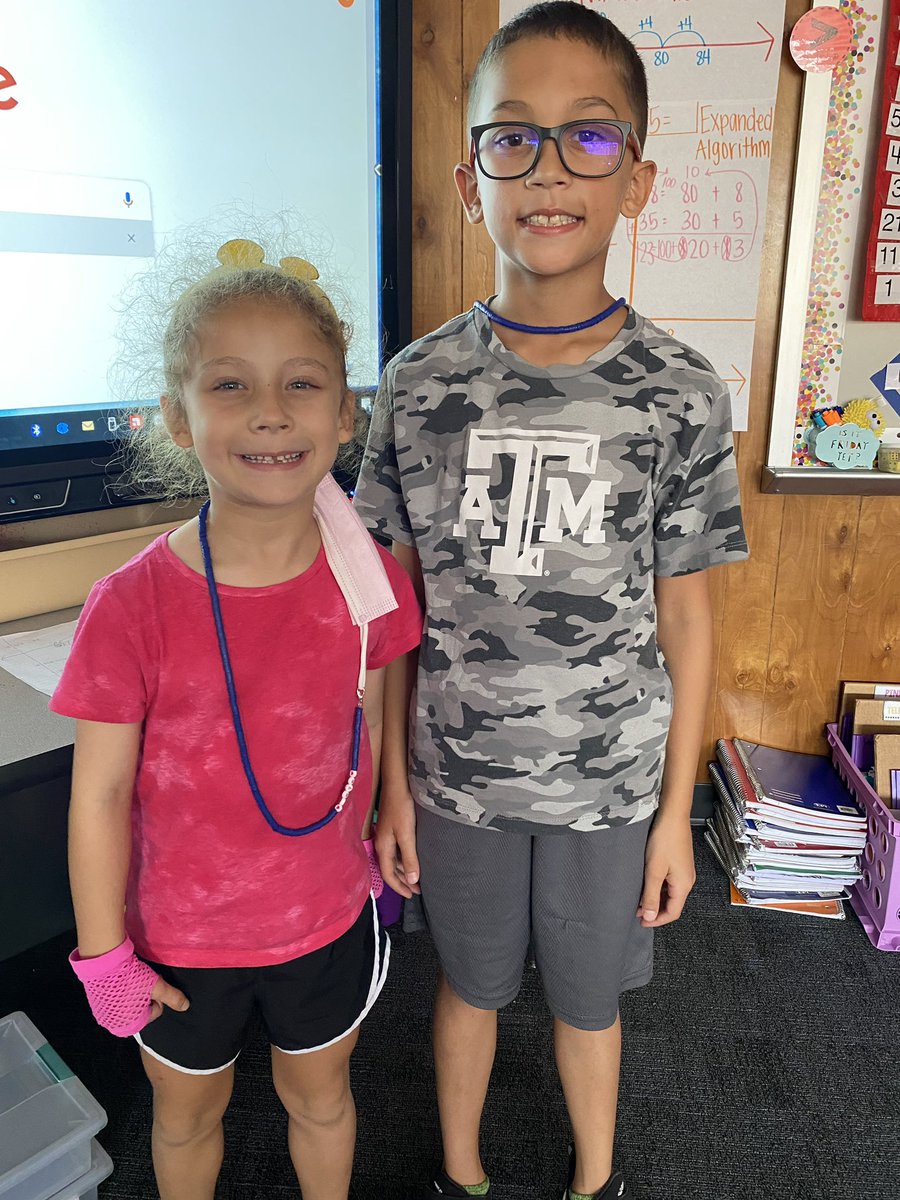 Mrs. Thompson tweet media