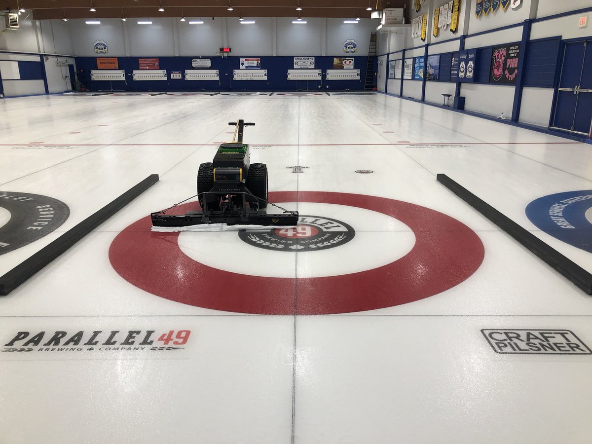 In honour of fellow icemaker <a href="/j_wall03/">Jon Wall</a> engagement, tonight I went with the #JWS #JonWallSpecial 😜👍🎉🥂<a href="/RoyalCityCC/">Royal City Curling Club</a>