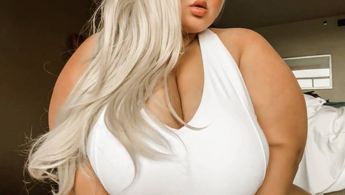 1 pic. I am overflowing. https://t.co/A1rehKOC8s