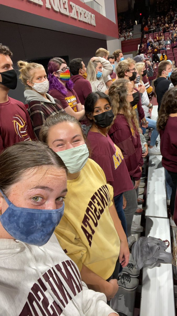 kitty_joh's tweet photo. #gophers #gophervolleyball #minnesotagophers https://t.co/Lco7bxPfls