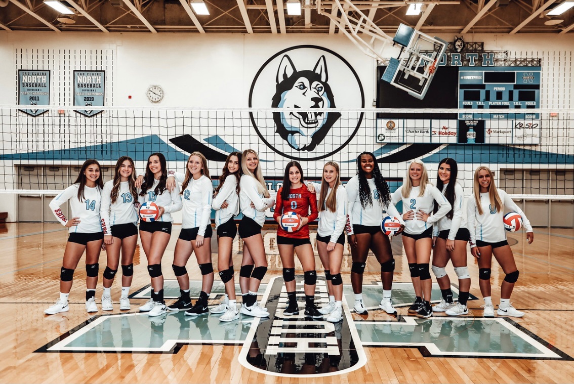 ECNorthVB's tweet photo. It’s a road trip to Rice Lake Thursday for our last regular season game!  
Special THANK YOU to our Seniors, Emily &amp; Noelle, our awesome coaches, fans &amp; families!
🏐💙🏐
JV2 @ 5:30pm
JV @ 5:45pm
Varsity @ 7pm
#huskypride
Photo Cred:  Dawn Beyreis https://t.co/lNzMsmXiCu