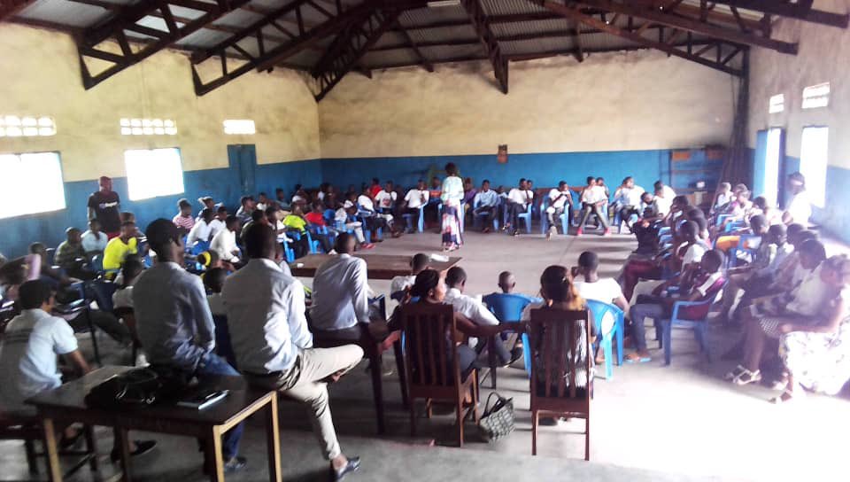 afiamama's tweet photo. #Lomami
#PF
#SSRAJ
#Protocol_Maputo
#IST
125 jeunes ont participé à cette grande activité dont 55 jeunes filles & 70 jeunes garçons ont été de la sensibilisé par @afiamama Mwene ditu en marge de la #JIF
La salle de réunion CEICA/RACOJ a servi de cadre à cette grande activité. https://t.co/1A0BLOp98j