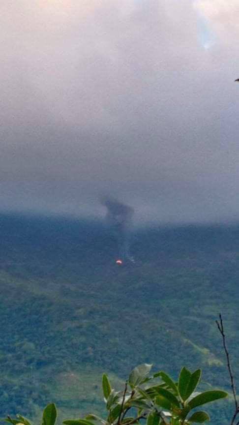 SAC burned down 10 houses in Rialti village &amp; church, a warehouse &amp; 8 houses in Lonepi ward alrdy burned to the ground on yesterday &amp; this morning. They also set a house on fire at dawn today &amp; only 3 houses were left.
#Oct14Coup 
#WhatsHappeningInMyanmar