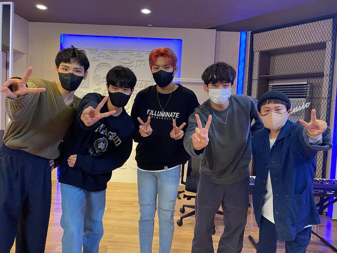 DONGHYUN THAILAND tweet media