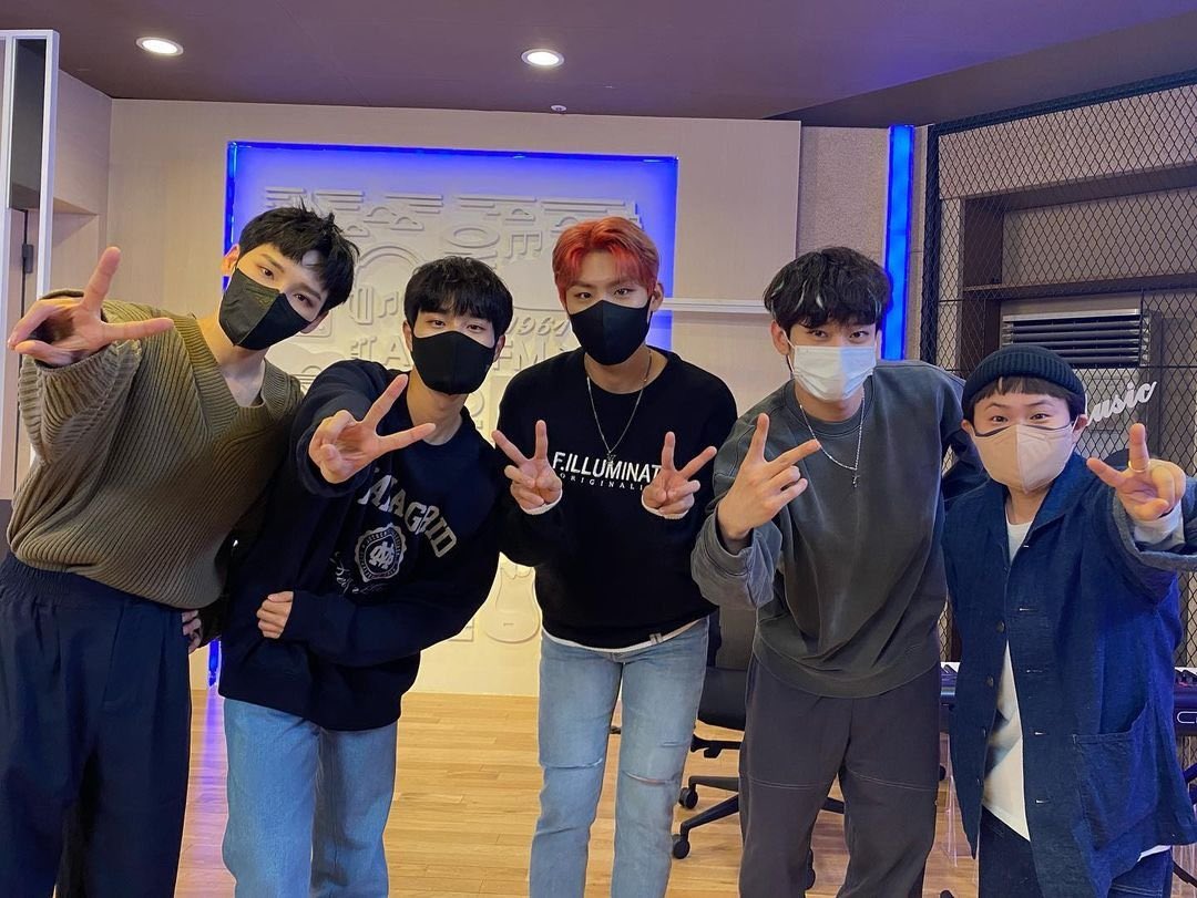 DONGHYUN THAILAND tweet media