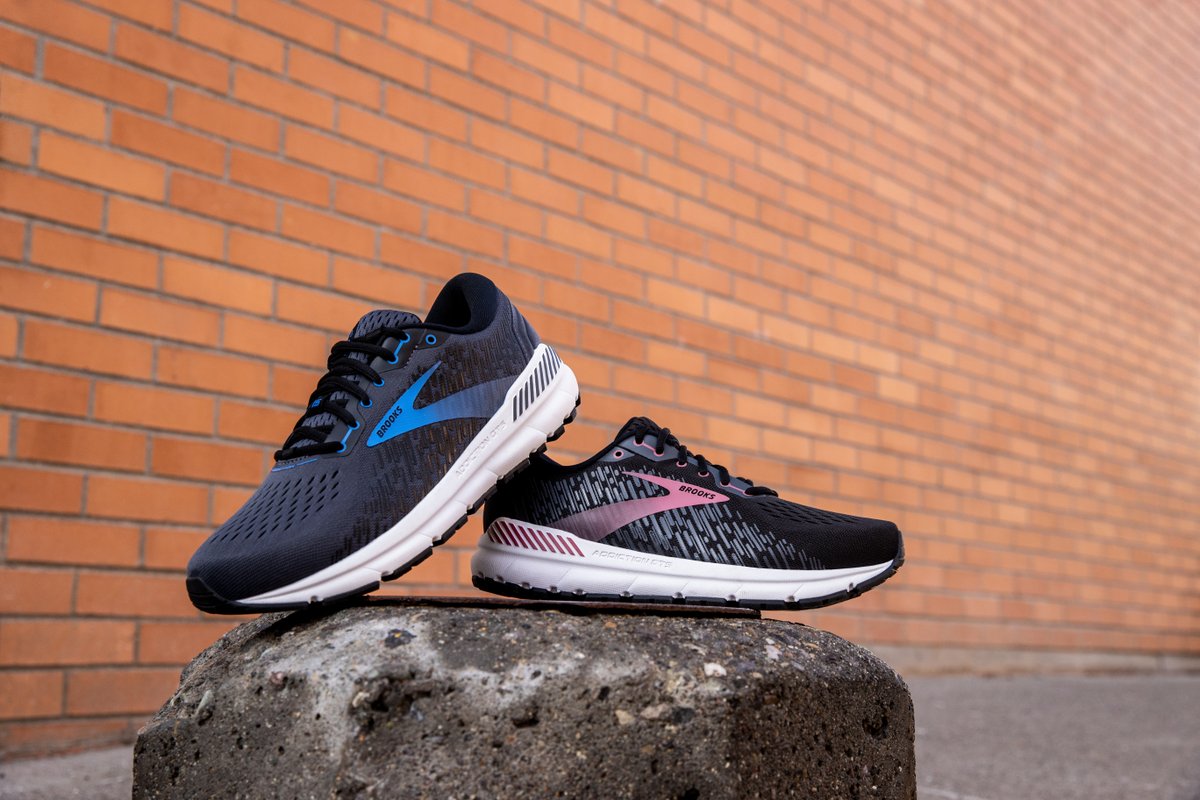 BrooksRunningAU's tweet photo. Give feet a little space and a lot of supportive protection with the Addiction 15.  Now updated with our innovative GuideRails support technology, designed to reduce excess joint movement on the run. https://t.co/snanQOfXXV