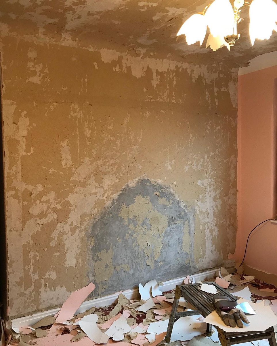 WigwamProperty's tweet photo. Check out this awesome before and after interior project 💕 Tell us what you think of the makeover 💕

👉 Visit: https://t.co/FtWYRwCXeE for the latest property news and lifestyle features
_
@thehousethatcolourbuilt 

#homeinteriors #hincharmy #pinklivingroom #pinkpinkpink https://t.co/g58ENNgeXg