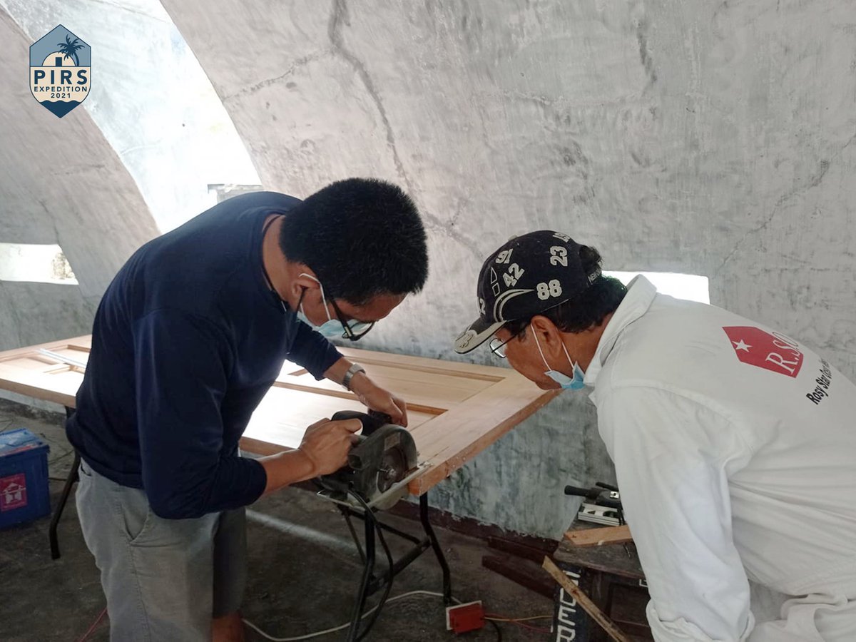 upsystem's tweet photo. From @up_msi on Facebook:
"The refurbishment of PIRS (Pag-asa Island Research Station) is now underway." ππ΅πβπ½
Read more: https://t.co/edfYhEqW0w
#RevivingOurPagasa #ProtectWPS #PIRSExpedition2021 https://t.co/0UirvIQOza