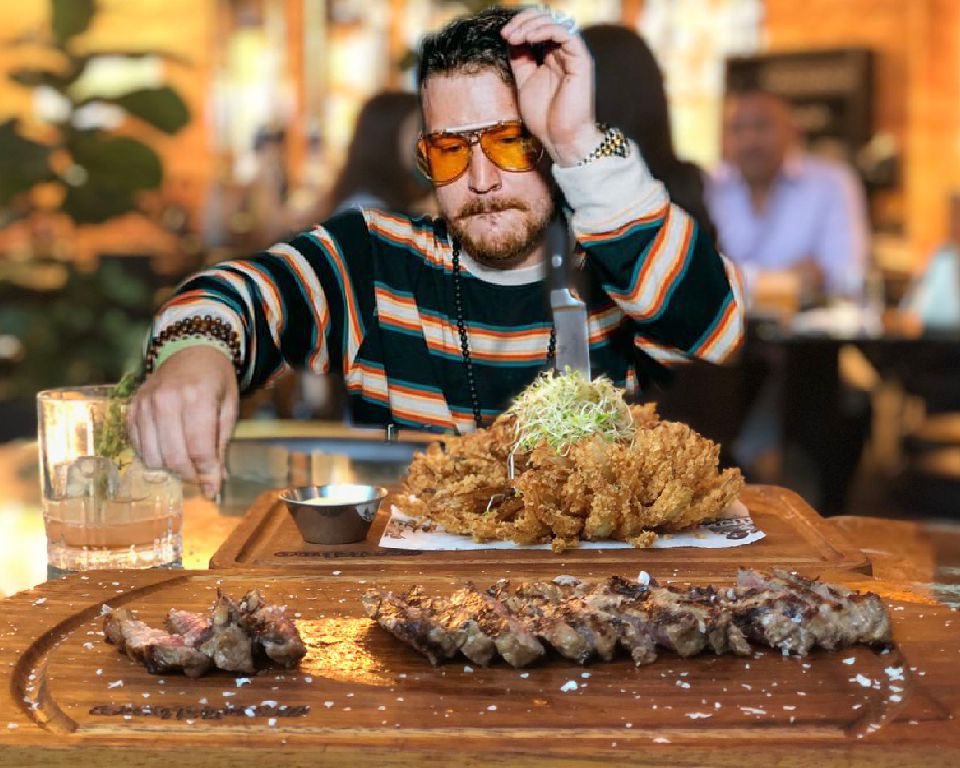 How u like your steak? 
I like mine mid-rare with a side of HOUSE MUSIC