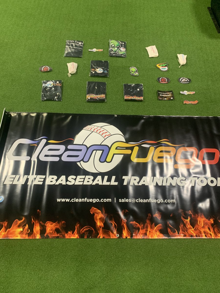 elleman_sc's tweet photo. Thanks to @CleanFuego for the hookup! Excited to rep the brand, utilize the products, and wear the gear! 🔥🔥🔥 @JeffGatch @PSISports @Cincyelitebb #baseball #throwing #pitching #MLB #NCAABaseball #sports #sportsperformance #performbetter #sportspecifictraining #movebetter https://t.co/GhxjWFxGsP