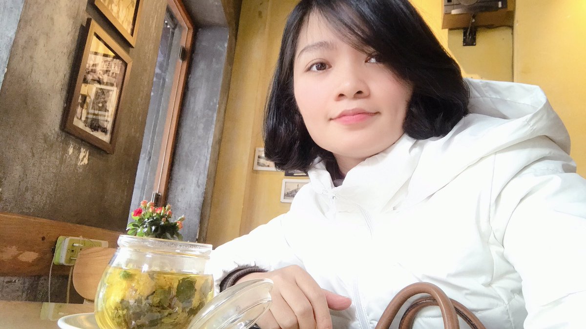 Chào đông bằng ly trà hoa cúc đó a! Cơ mà mới Cuối Thu sao lạnh vậy🤧🤧🤧🤧