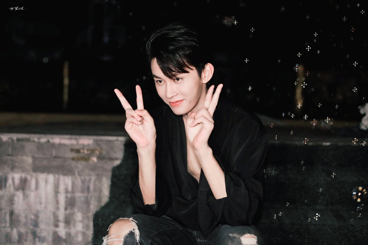 forjunyu's tweet photo. cr. 西蒙说·陈俊宇
#ChenJunyu #陈俊宇 https://t.co/vjS14k7fuH