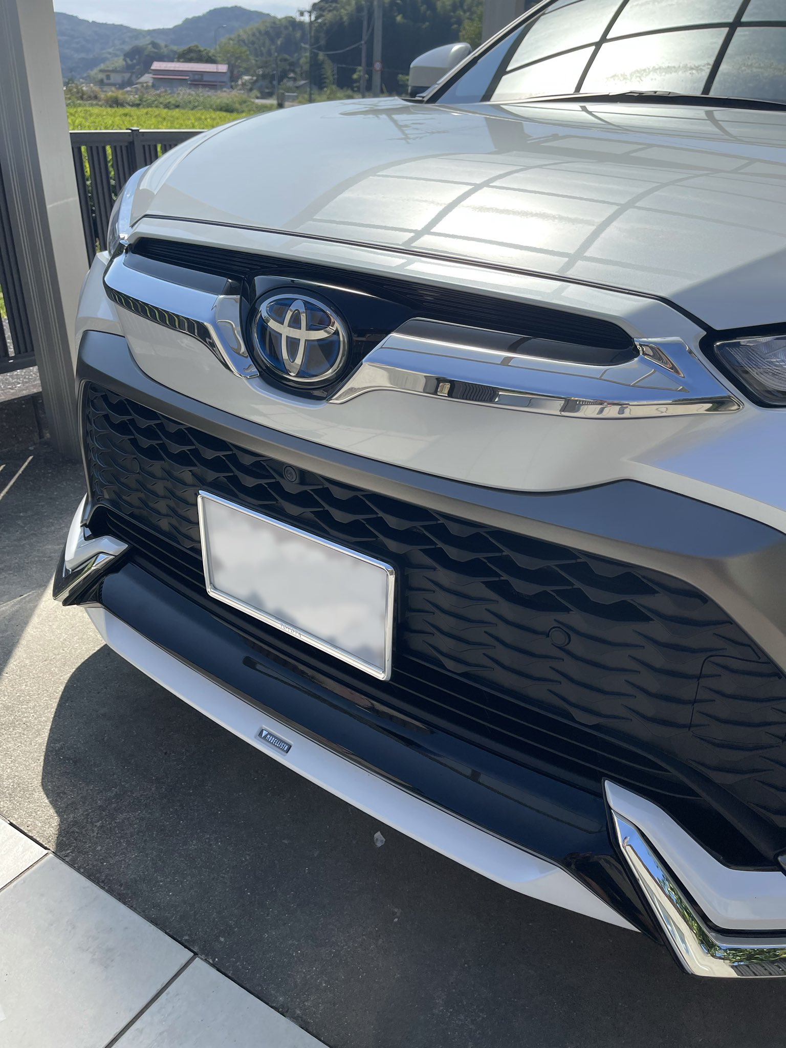 トヨタ純正 ミリ波レーダーフロントエンブレム CH-R カローラクロス