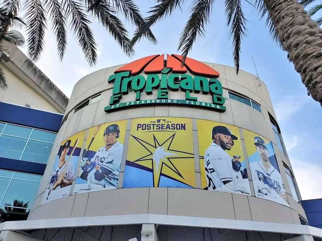 TBRaysTwins's tweet photo. Part 1:
Where do we even begin 😢😢... Kevin Cash said it best: "You can be PROUD &amp; disappointed at the same time." 💔💔 That's exactly how we are feeing. These tears we've been shedding the last 3 days do not take away how PROUD we are of this team 💙⚾️💙.... https://t.co/RByekjPm62