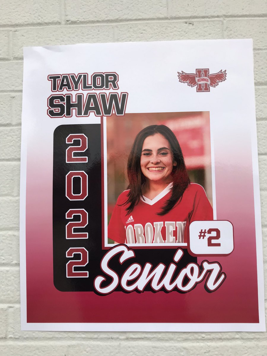 MikeShaw2021's tweet photo. #Hoboken #SeniorNight #GirlsSoccer https://t.co/3G9wTLCQAZ