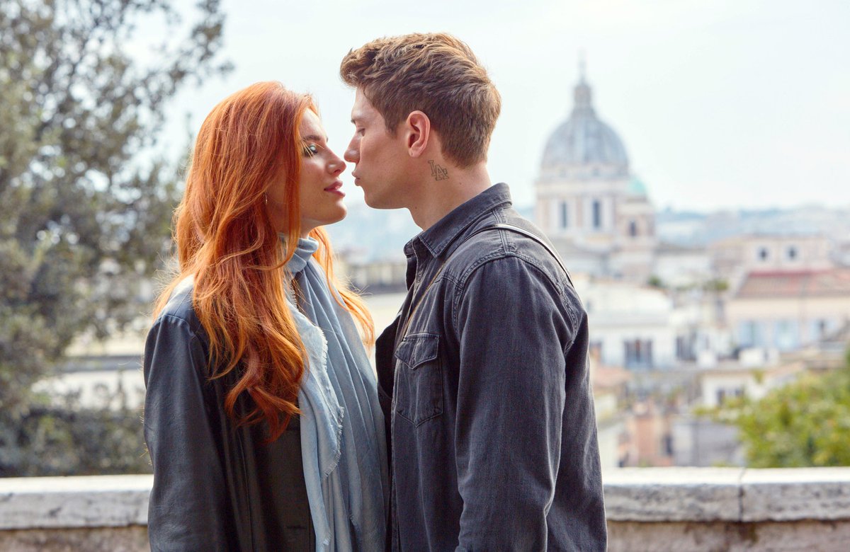 로맨틱한 연말... 아직 포기하지 마세요🥲 #미드나잇선 벨라 손과 함께하는 설렘 가득 로마 데이트⭐ <타임 이즈 업> #11월개봉 #타임이즈업 #11월대개...