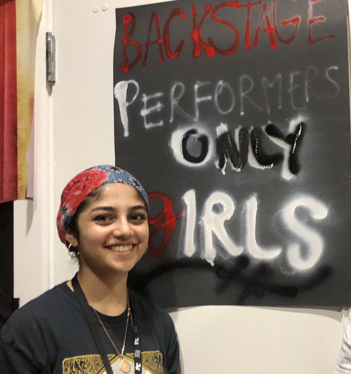PineCrestian's tweet photo. Hallway decorations: a treasured tradition at #PCHOCO - celebrating the creative forces of the class of 2022! https://t.co/7hEoWWOZda