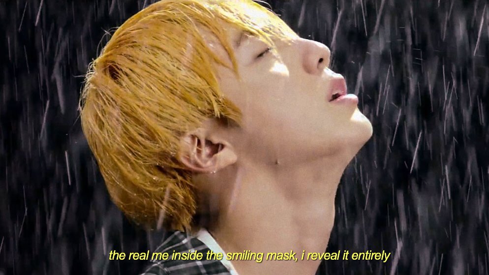 jin_naver's tweet photo. Epiphany has reached 100M views on youtube! 🤍

#EpiphanyMV100M #빛나는_석진이의_에피파니_1억뷰 https://t.co/nD78D5gRUk
