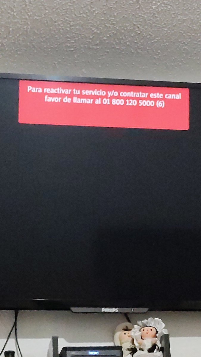 ivancampg's tweet photo. @wizz_mx pago siempre a tiempo y quiero ver la tele y me salen con esto 🙄 https://t.co/p6Ihpp3PEs