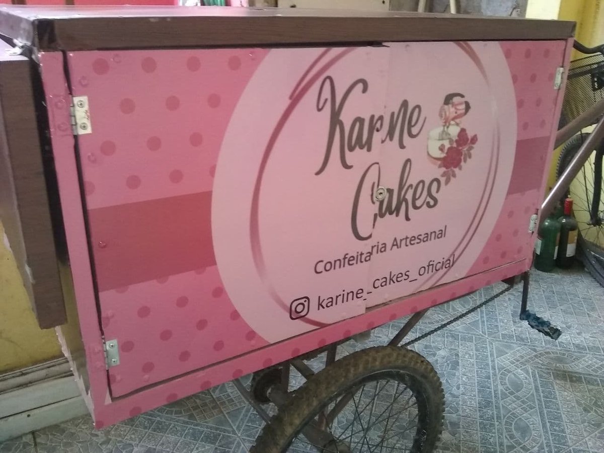 ferrettuo's tweet photo. Envelopamento de Carrinho, Máscara, Cartão de Visita, Camisa, Adesivos: Karine Cakes
#cakes #bikecake #enveloping #envelopamento #máscara #mask #protection #camisa #shirt #businesscard #cartãodevisita #ferrettuo https://t.co/Pe3ifvQr0j