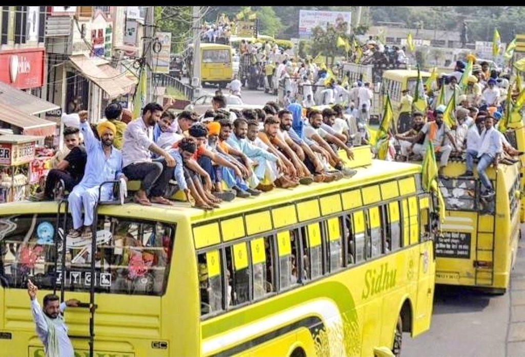 darusharma's tweet photo. the Yogi Adityanath-led Uttar Pradesh government of protecting the accused of Lakhimpur Kheri violence.

#YogiProtecting_MurdererTeni #YogiProtecting_MurdererTeni https://t.co/8pkBXLVa0z