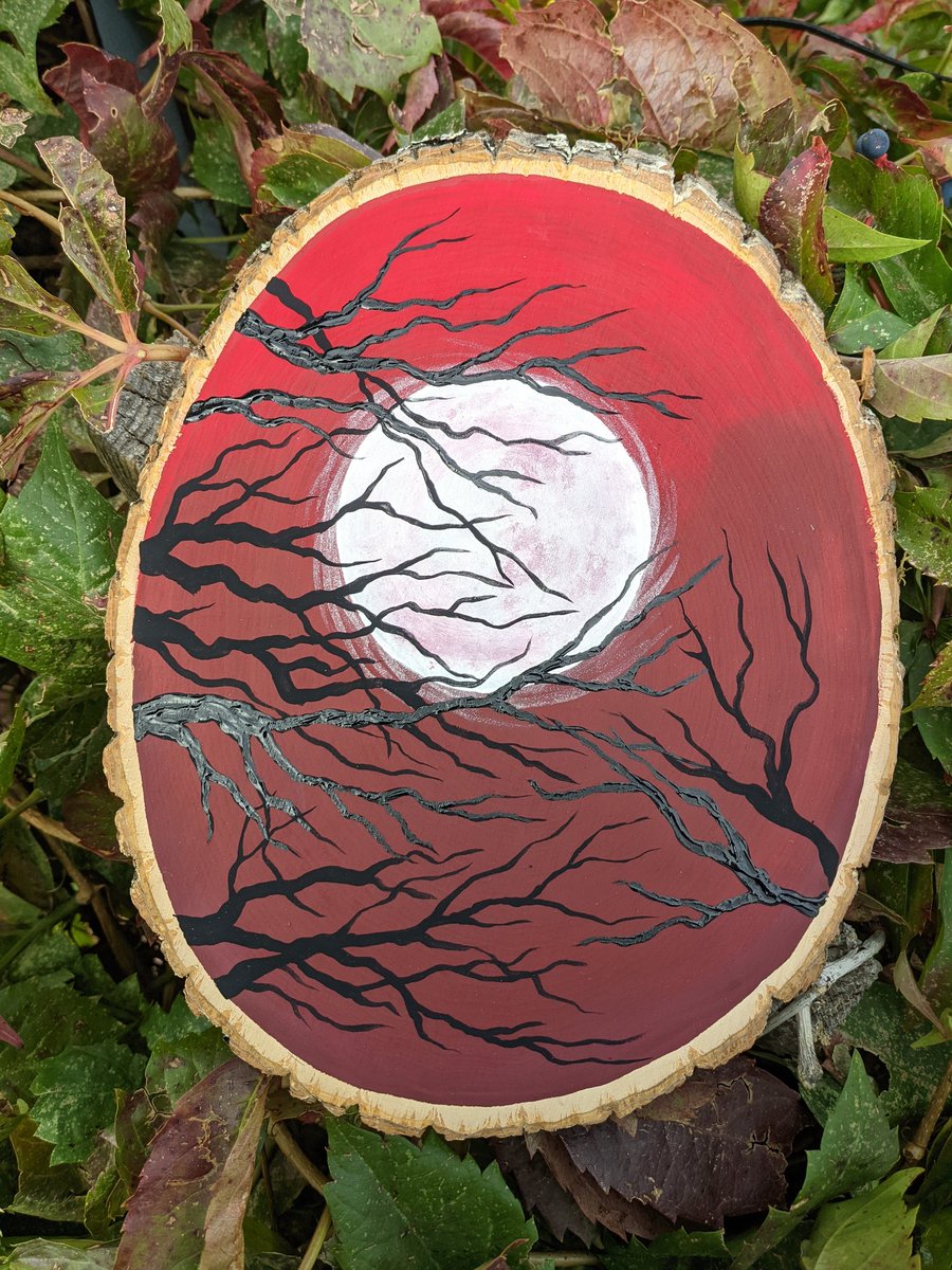 GinaMacabre's tweet photo. New Art. #artist #painting #halloween #witchyvibes https://t.co/TeSIoc4z98