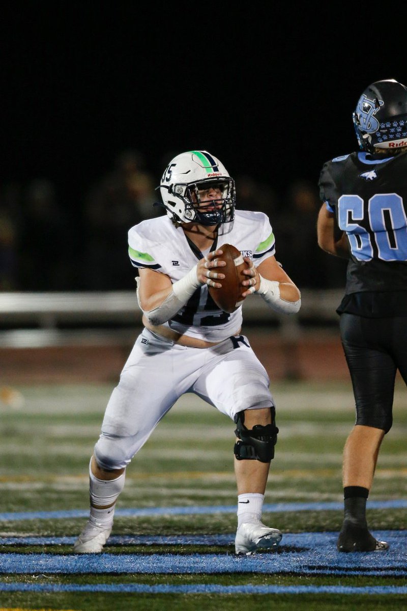 KurtisMorgan13's tweet photo. What an awesome season! Can't wait for state play-offs!  #ridgelinefootball https://t.co/lnMtQ44kh0