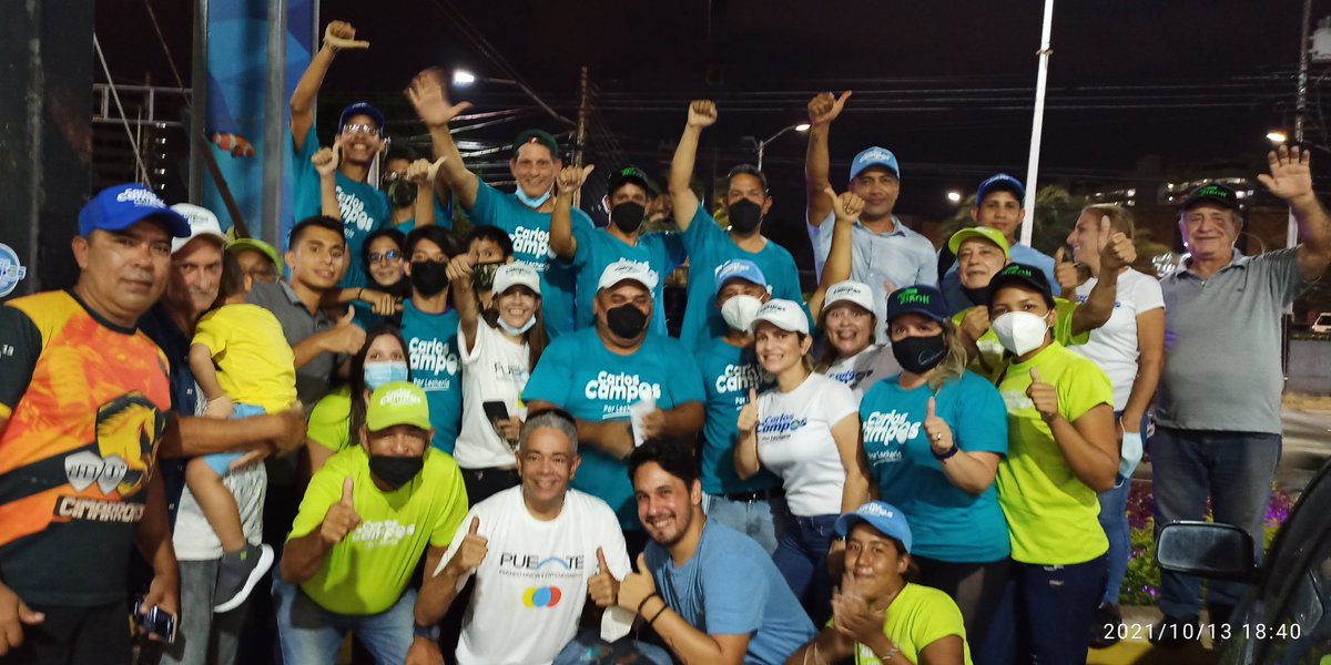 CordovaLuis28's tweet photo. El equipo del candidato a nuevo alcalde de #Lechería, Carlos Campos, tras cumplir otra estupenda jornada de volanteo

@carloscamposve9 @ernestojosehe @JuanCar45645233 @AmilcarMarin13 @RafaelRueda97 @36Noticiero @milagrosaramos @fABIOLAMARDELLI @fmme_18 @victorc_a @tomas_penaloza https://t.co/mIEALd7MHE