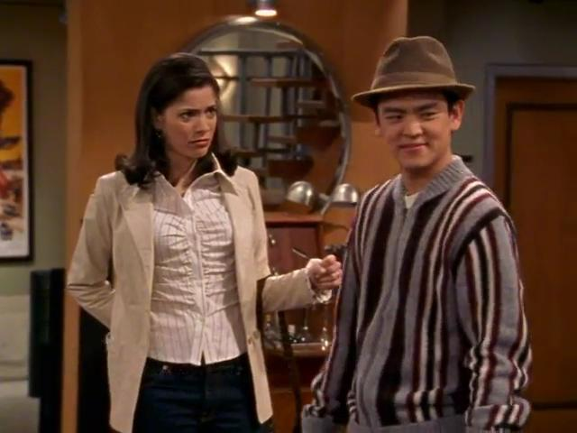 k50cullen's tweet photo. In 2001 and 20 Years Ago, #OffCentre premiered on The WB on this day RT and Like if you remember this show. (#EddieKayeThomas, @sean_m_maguire, #LaurenStamile, @JohnTheCho, @JasonWGeorge, @chrisweitz, #PaulWeitz, @DannyZuker, #WarrenBell, @amblin, @warnerbrostv) https://t.co/dPtI7vrCFl
