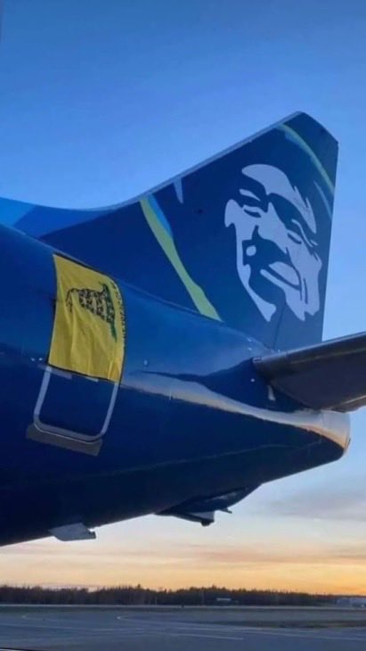 glennbeck's tweet photo. November 9th.  May just be a watershed moment.
‘Let’s go Brandon’.  #vaccinemandate #letsgobrandon #southwestairlines #pilotsunion https://t.co/J5ajR3YmIx