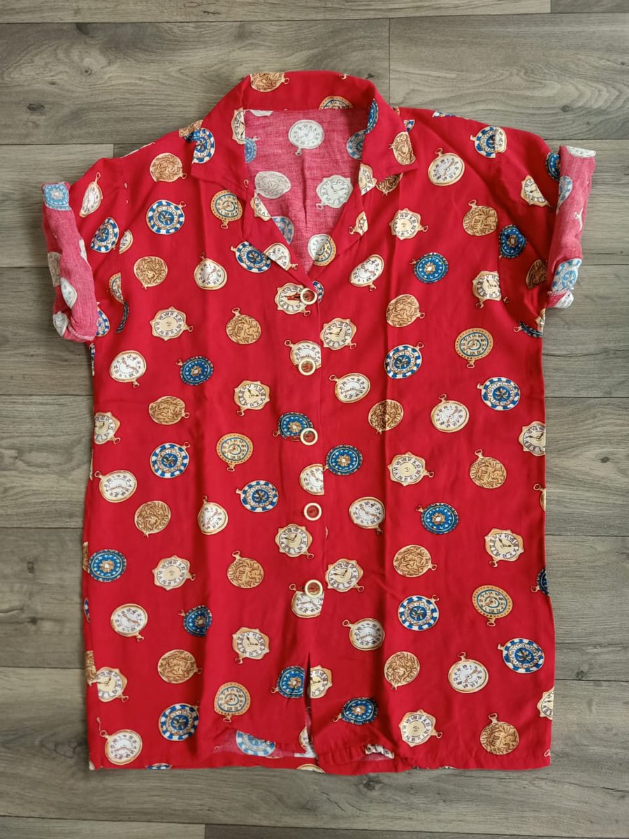 StyleAttic_ke's tweet photo. Vintage shirts going for 550/= Only 
Hit me up on 0742164749
Or Join Whatsapp group in bio for daily updates 

#NoBraDay
#TaxSummit2021 https://t.co/xfiZHsortt