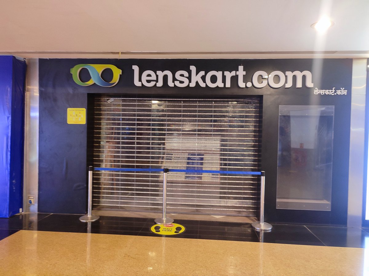 raajitanwar's tweet photo. Two days million calls to @Lenskart_com not a single satisfactory reply, helpline numbers customer service agents know nothing about store at #Infinity_Mall Malad if its open or closed permanently
After assurance that store is open been there twice in 2 days but it was closed https://t.co/NOl9SeHigH