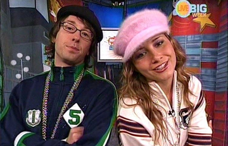 k50cullen's tweet photo. In 2002 and 19 Years Ago, #UPickLive premiered on @Nickelodeon on this day RT and Like if you remember this show. (@brentpopolizio, @CandaceBailey5, @thousand3eighty, @TheAntonioNeves, @LoganSekulow, #TomLamberth, #Garbagio, #KennethHarton) https://t.co/hQg1HYRRs4