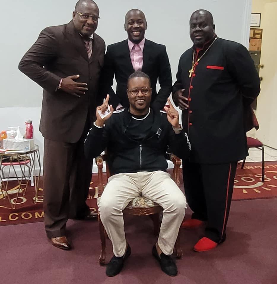 RLStephens3_'s tweet photo. It felt good returning to my home church to celebrate my Pastor, Pastor Keith Butler on his 15th Pastoral Anniversary! We had CHURCH! #StickWithGod https://t.co/rYr9e23XvF