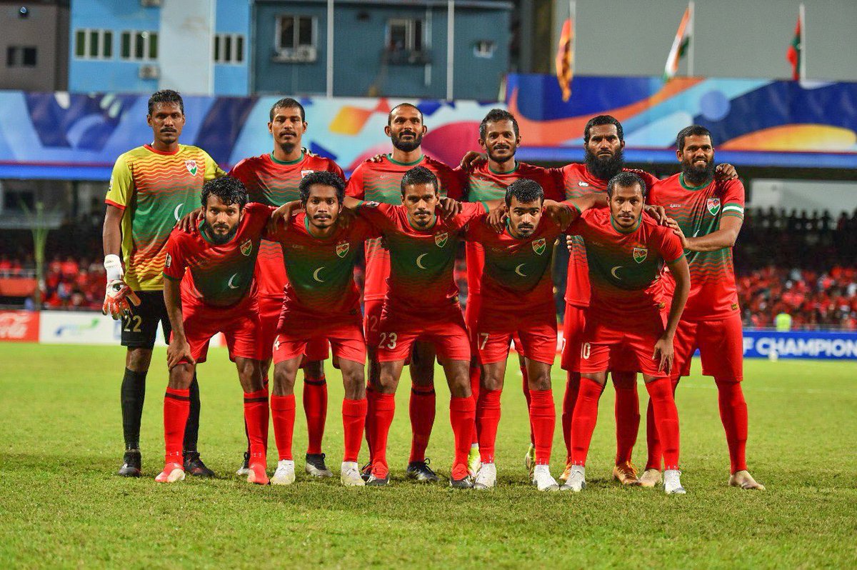 Mohamed47544275's tweet photo. ދިވެހި ޤަޢުމީ ފުޓުބޯޅަ ޓީމް ދެއްކި ކުޅުމަކީ މުޅި ދިވެހި ޤަޢުމު ފަޙްރުވެރިވާ ފަދަ ކުޅުމެއް! ޝުކުރިއްޔާ ޤަޢުމީ ޓީމް. https://t.co/6575rpmp4c