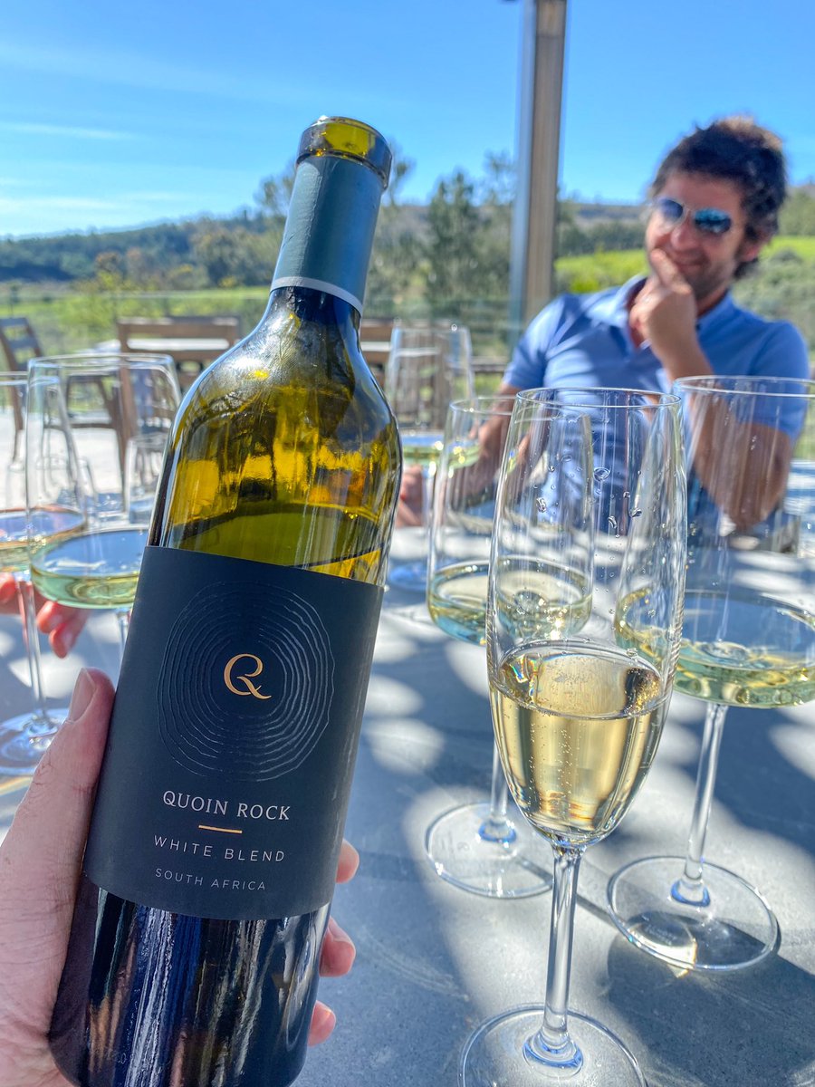 Lloyd Loots tweet media