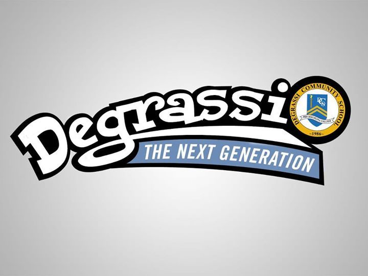 k50cullen's tweet image. In 2001 and 20 Years Ago, #DegrassiTheNextGeneration premiered on @CTV on this day and a show that is amazing for everyone to watch RT and Like if you love this show. (@OfficialMiriamM, @cassandrasteele, @StaceyFarber, @Lauren_Collins, @Drake, @Christina9961,