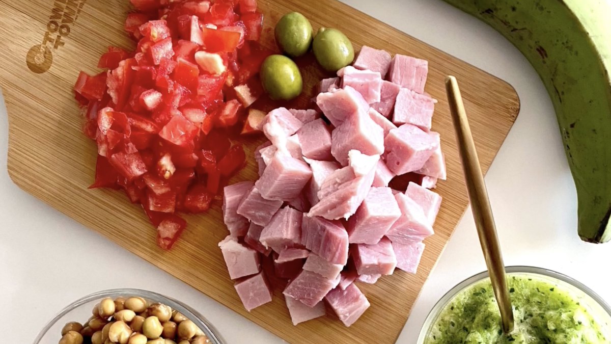 CTown Supermarkets (@ctownmarkets) on Twitter photo #HispanicHeritageMonth is coming to an end, but that doesn't mean we stop celebrating! Check out Chef Mia's Instagram <a href="/chefmiacastro/">Mia Castro</a> for the recipe video and to enter the #giveaway! #HispanicHeritageMonth is coming to an end, but that doesn't mean we stop celebrating! Check out Chef Mia's Instagram <a href="/chefmiacastro/">Mia Castro</a> for the recipe video and to enter the #giveaway!