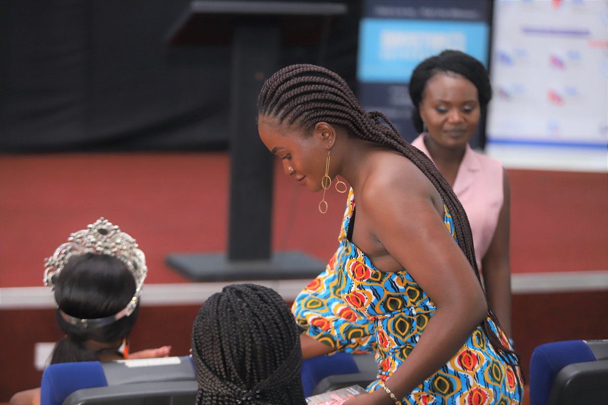 G4G_Africa's tweet photo. Yesterday our CEO @AuthorQueentah had an opportunity to join other professionals to commemorate #WorldMentalHealthDay at @DaystarUni main campus. The conversation on matters #mentalhealth is very key and must continue all across.
#SemiColonTribe
#HealingTheFuture
@ChiromoHospGrp https://t.co/zH0loUkiz2