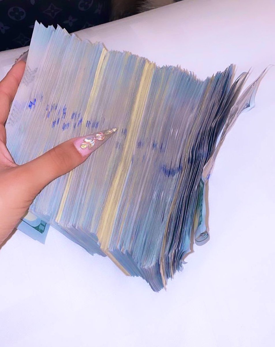 joongdunkbf's tweet photo. if you don’t retweet, you’ll be broke by the next month, so do for your good luck 🍀 https://t.co/8LE8CgG4rU