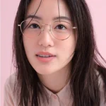 メガネをかけるだけで血色感アップ!JINSのチークカラーレンズが優秀過ぎる!