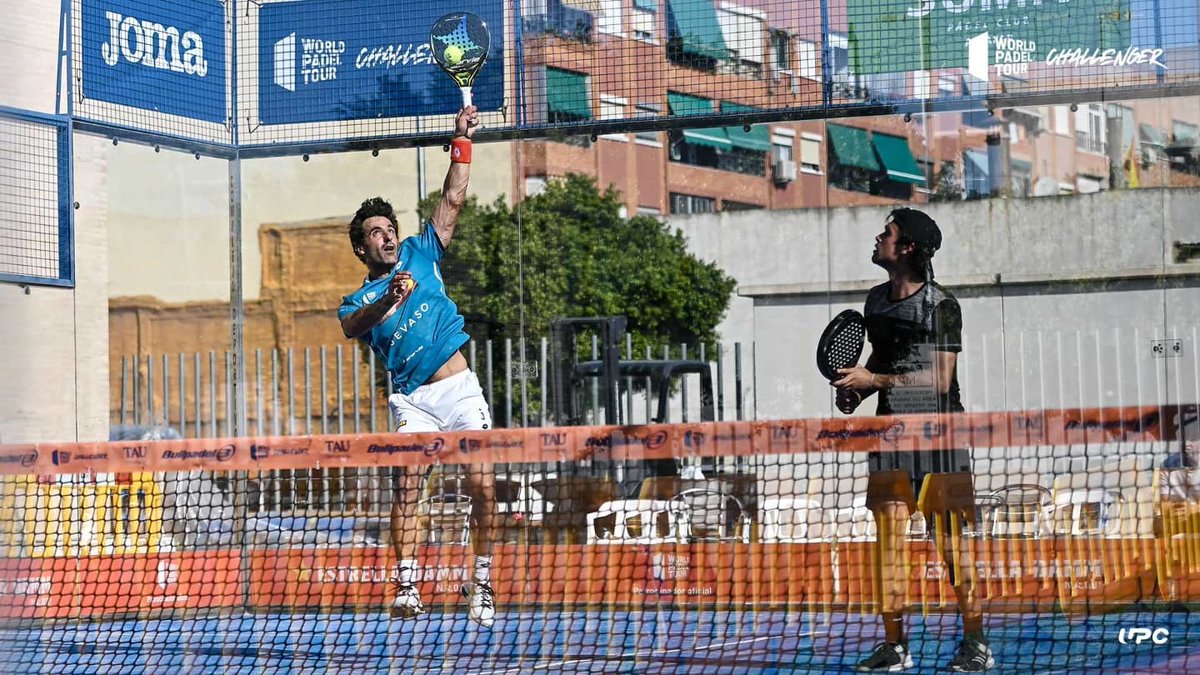 🔛 #WPTAlfafarChallenger🥘 

✅ RONDA 1️⃣/8️⃣
🟦 CUADRO MASCULINO 

👍<a href="/josedapadel/">Jose David Sanchez</a> - <a href="/javier_valdesg/">javier valdes</a>
✏️ 3/6 - 6/3 - 6/3
👎Yrribarren - Fermosell 

📍 SUMA Fitness Club Alfafar
📊 bit.ly/ResultadosAlfa… 

#WPTChallenger🧡
#ÚneteAlDesafíoNaranja