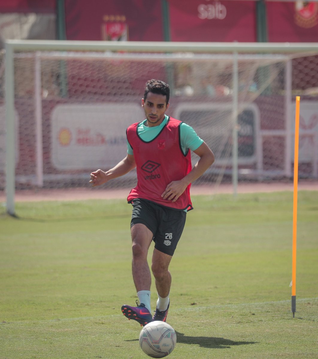 AlAhly's tweet photo. لقطات من تدريب فريقنا قبل السفر إلى النيجر لمواجهة الحرس الوطني في مستهل مشوار الفريق للدفاع عن لقب دوري أبطال أفريقيا📸🦅💪
#أفريقيا_يا_أهلي https://t.co/sEeBNwlsDl