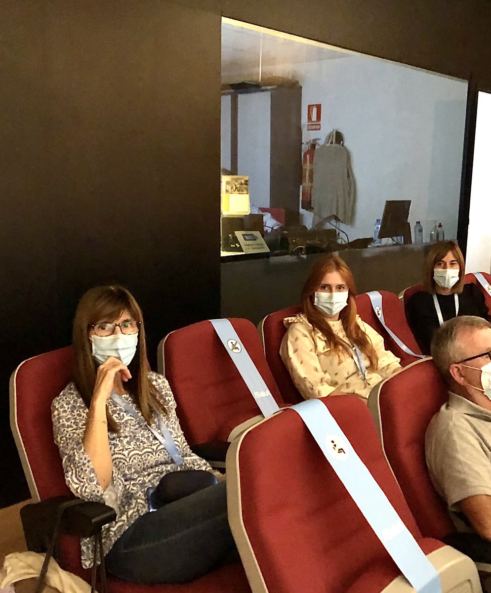 ~munsazara~ (@munsazara) on Twitter photo Jornada de Pediatria: Experiències, reptes i futur !!! Una gran lliçó de vida i de mirar el futur amb esperança. Gràcies <a href="/Coral_Barcelona/">CoralFernándezSolana</a> <a href="/BrbaraGimnez5/">Bárbara Giménez</a> <a href="/esteve_lluis/">Lluís Esteve</a> <a href="/EncarniDiaz7/">Encarni Diaz</a> <a href="/Yui040269/">Yolanda</a> <a href="/LIDIAMARTINEZJ3/">LIDIA MARTINEZ JULIA</a> <a href="/cio_1974/">Rocio Moreno🎗</a> <a href="/SoniaMa81101228/">Sonia Martinez Carmona</a> Jornada de Pediatria: Experiències, reptes i futur !!! Una gran lliçó de vida i de mirar el futur amb esperança. Gràcies <a href="/Coral_Barcelona/">CoralFernándezSolana</a> <a href="/BrbaraGimnez5/">Bárbara Giménez</a> <a href="/esteve_lluis/">Lluís Esteve</a> <a href="/EncarniDiaz7/">Encarni Diaz</a> <a href="/Yui040269/">Yolanda</a> <a href="/LIDIAMARTINEZJ3/">LIDIA MARTINEZ JULIA</a> <a href="/cio_1974/">Rocio Moreno🎗</a> <a href="/SoniaMa81101228/">Sonia Martinez Carmona</a>