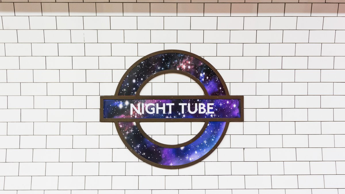 TfL's tweet photo. Good news 🦉 

🌚 Night Tube will resume on Central and Victoria lines on Saturday 27 November 

#LetsDoLondon https://t.co/pVZelKl90o