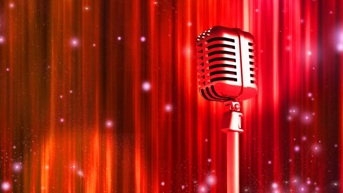 Karaoke music. Микрофон на сцене. Красный микрофон. Микрофон на Красном фоне. Красный занавес микрофон.