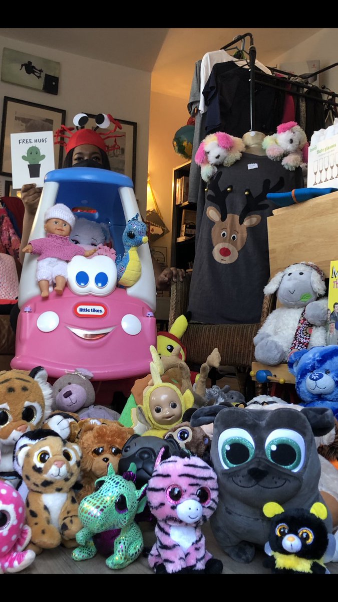 PlaceKaths's tweet photo. #christmasisnotcancelled #ChristmasCountdown #Christmas2021 why not this year #Savetheplanet. #ShopLocal  #WeCare #KathsPlace #Deptford have a wonderful selection of #Gifts #Toys #Games  #Fashion #Books #Beauty products many brand new under £5 &amp; help us #Feed people in crisis https://t.co/QFPrEityvR